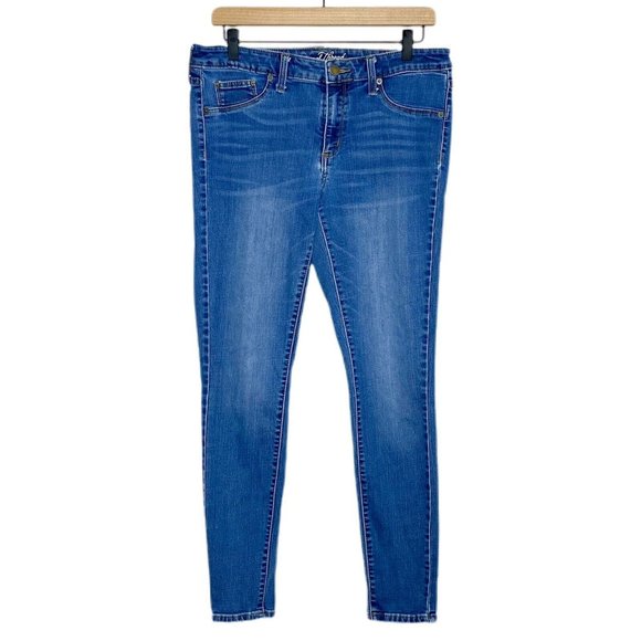 universal thread mid rise jegging